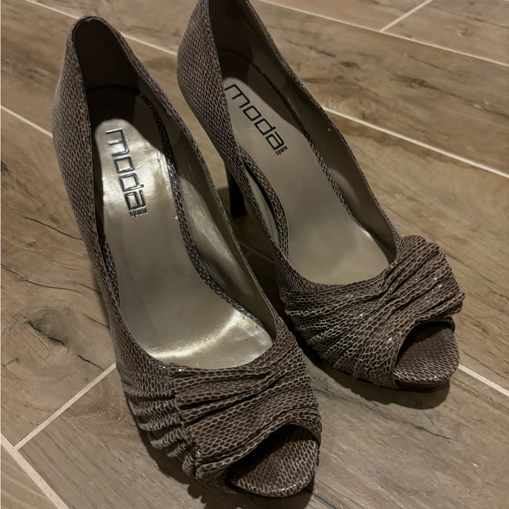 Moda Brand High Heels Size 9